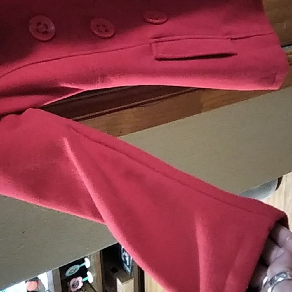 Coat - Picture 7 of 7